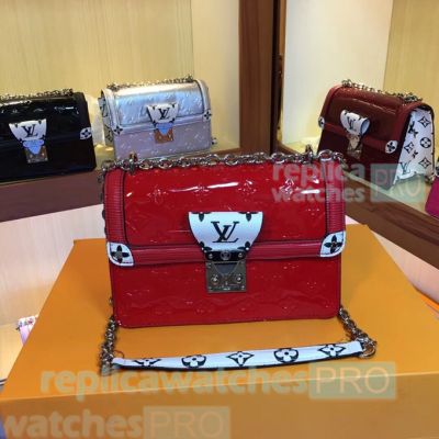 Top Quality L---V Wynwood Red Monogram Vernis Patent Leather Handbag